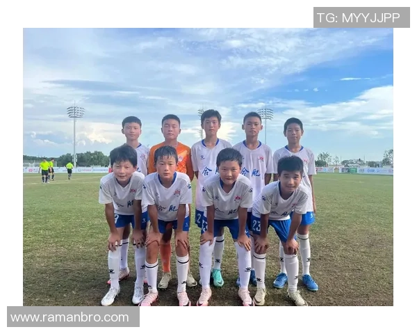 长春建筑足球队奋勇争先展现团队精神与拼搏风采助力地方足球发展 长春建筑足球队奋勇争先展现团队精神与拼搏风采助力地方足球发展